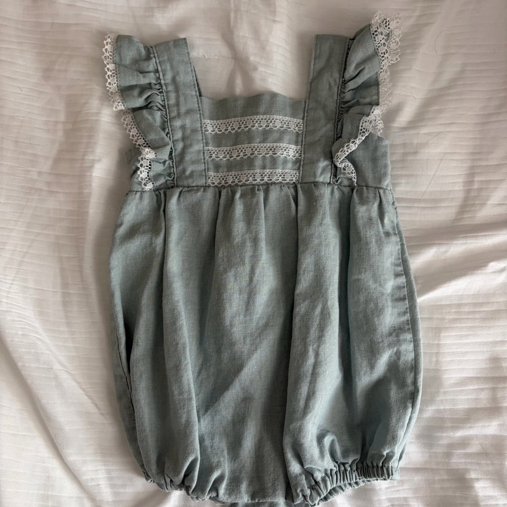 Edgehill Collection Mint Green Lace-Trim Bubble Romper